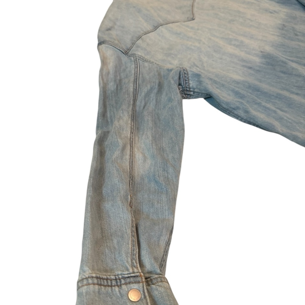Universal Thread Denim  Button Down Shirt With Embroidered Star Pattern - Picture 7 of 9